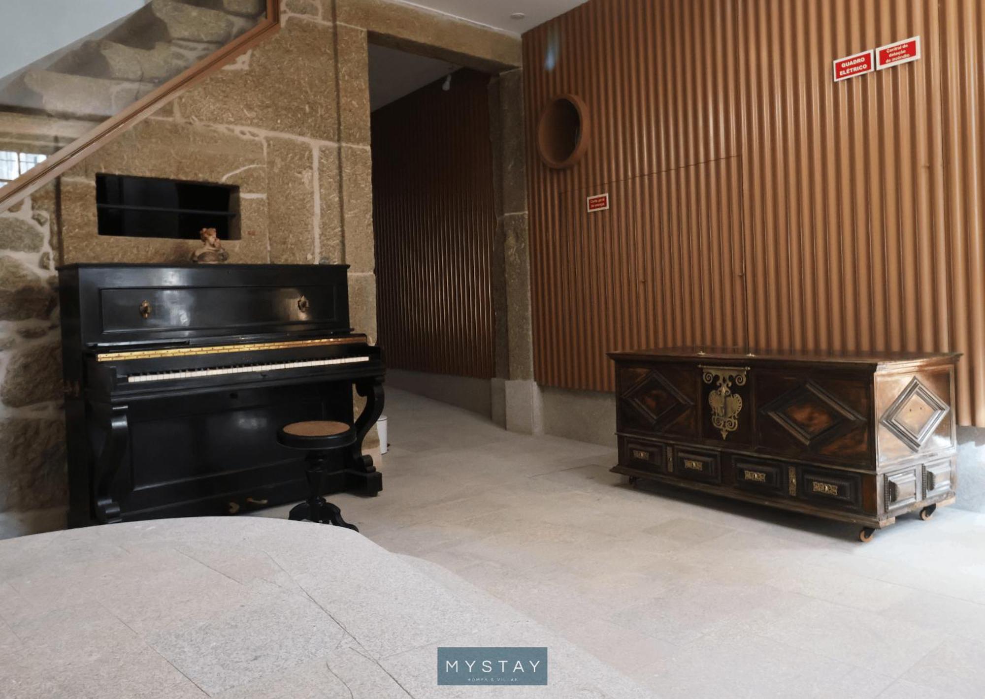 Mystay - Casa Matriz Sec XVI Penafiel Bagian luar foto